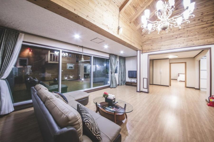 Sunyang Village Pension Чеджудо Экстерьер фото
